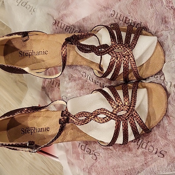 Ballroom shoes size 9 - Picture 1 of 7